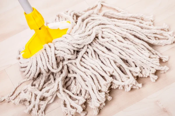 Why Your Mop Keeps Leaving Streaks + How to Fix It